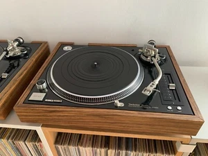 CUSTOM SOLID PLINTH WOOD PLINTH FOR TECHNICS SL 1200 MKII / M5G / M3D / MKV - Imagen 1 de 11
