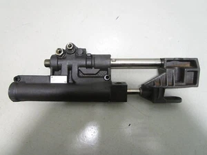 0986139 3850244 Volvo SX & OMC Cobra Power Steering Actuator Cylinder - Picture 1 of 7
