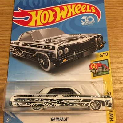 Chevrolet Chevy 64 Impala 1964 blanco autos artísticos Hot Wheels 2018 #326 Foto 1 de 4