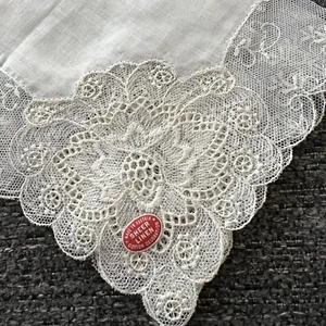 Sheer Linen Hankie Austria with Tags Lace Bride Sweetheart - Picture 1 of 5