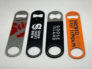 COLECCIÓN DE CUATRO ABRIDORES DE BOTELLAS DE CERVEZA ARTESANAL / CUCHILLAS DE BAR PUB HOME BAR - Imagen 1 de 2