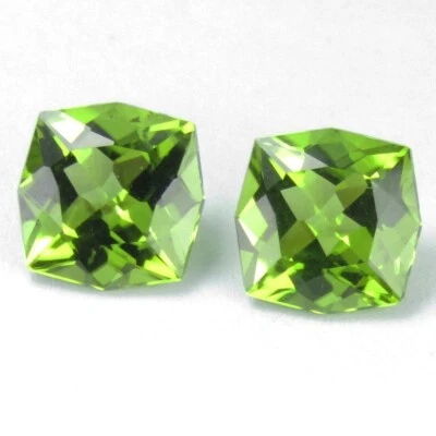 Impresionante cojín de peridoto verde natural de 3,74 quilates piedras preciosas sueltas de corte personalizado Foto 1 de 4