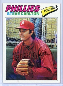 1977 Topps #110 Steve Carlton Philadelphia Phillies - Picture 1 of 2
