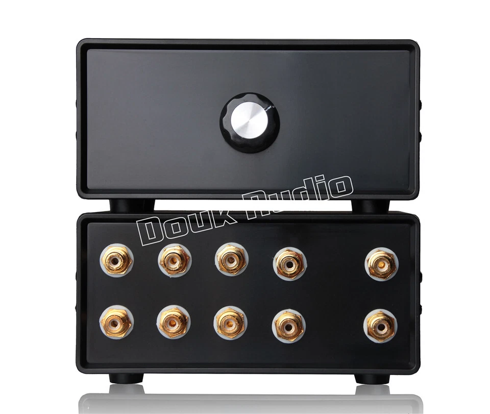 Passive 4-IN-1-OUT Stereo RCA Audio Splitter / Switcher Box Selector Mini Preamp - Image 1 of 4