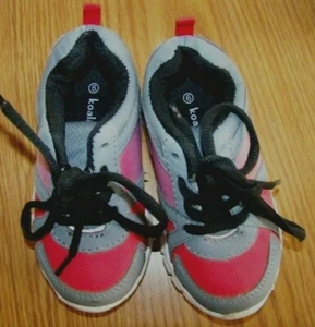 Koala Kids Toddler Boys Size 6 Sneakers EUC!!! - Picture 1 of 3