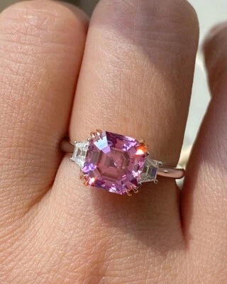 Anillo de cóctel Art Deco plateado enchapado en oro blanco turmalina rosa corte Asscher Foto 1 de 4