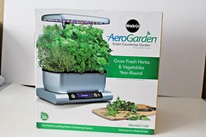 Miracle-Gro AeroGarden Harvest - Sistema Hidropónico para el Hogar LED Hierbas Año Redondo NUEVO - Imagen 1 de 4