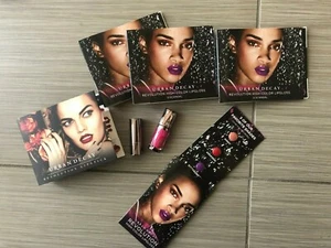 (3) UD Revolution farbenfroher Lippenglanz in Skandal & Naked Urban Decay Deluxe Gr. - Bild 1 von 2