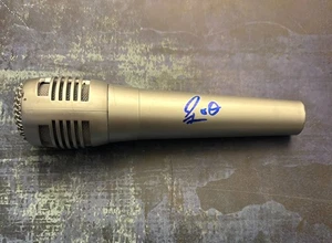 GFA Lose Control Star  * TEDDY SWIMS *  Signed Microphone EXACT PROOF COA - Picture 1 of 4