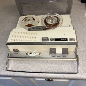 AIWA TP-703 Solid State Reel to Reel Portable Tape Recorder For Parts Not Workin - Picture 1 of 9