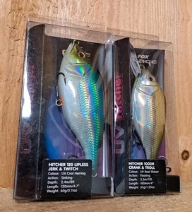 2 × FOX RAGE "UV HITCHER" HITCHER 120 LIPLESS & 100 DR CRANK NEU Köder Raubfisch - Bild 1 von 6