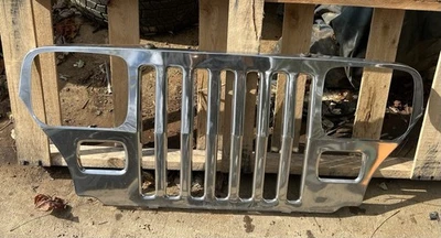 JEEP WRANGLER YJ 1987-1995 MONTAJE REJILLA COMO SE MUESTRA CROMO 1987-1995 Foto 1 de 4