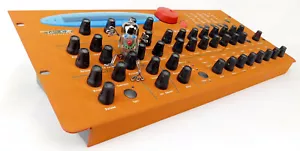 Waldorf MicroWave XT Rack 30 Voices Rack Synthesizer + Top Zustand + Garantie - Bild 1 von 10