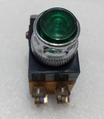 Koino KH-512 Pilot Light Button Lamp 50-60Hz Contact Volt 250V 6A - GREEN - Image 1 of 4