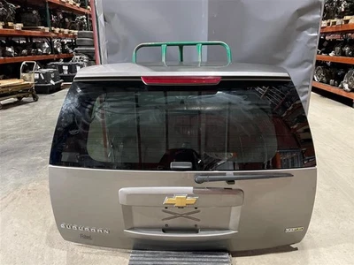 Used Deck Lid fits: 2007 Chevrolet Suburban 1500 w/o hybrid option w/privacy tin Foto 1 de 4