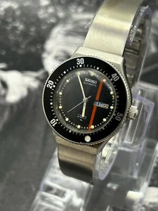 Seiko Rare RED STRIPE 2205-0640 Ladies Automatic Diver Hi-Beat Watch - Picture 1 of 5