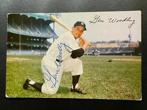 1953-55 DORMAND POSTCARD GENE WOODLING AUTOGRAPHED - Picture 1 of 3