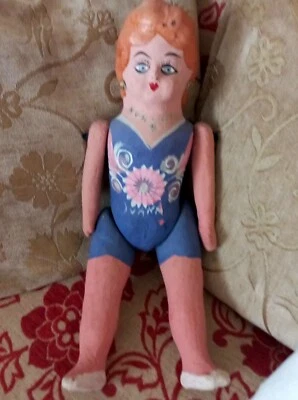 Bambola In Cartapesta  - Immagine 1 di 4