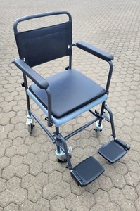 Mobile Wheeled Toilet Commode Chair Wheelchair- Footrests inc - Picture 1 of 7