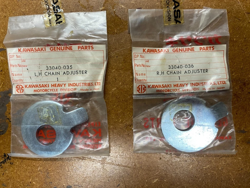 NOS KAWASAKI OEM MB1 MB1A LEVAS AJUSTADORAS DE CADENA TRASERA IZQUIERDA Y DERECHA 33040-036 y 33040-036 Foto 1 de 1