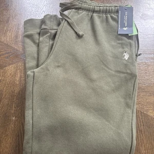 NWT U.S. Polo Assn. Sweatpants Joggers Zipper Pocket Army Green Men’s Size L - Picture 1 of 8