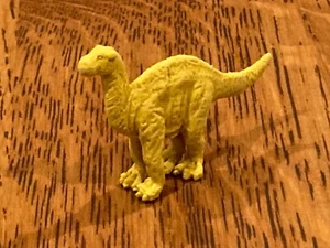 Kleines Dinosaurierspielzeug aus Gummi - Bild 1 von 9