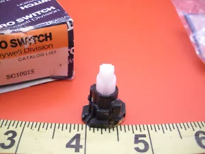 Honeywell Micro Switch SC10075 Drucktaster Spule Feder Druck Typ Neu Nnb - Bild 1 von 5