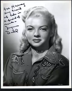Myrna Dell - signed Vintage Celebrity Autograph Photo - The Furies - Lost Tribe - Bild 1 von 1