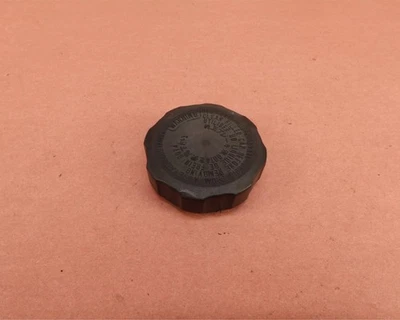 Suzuki GSXR 600 GSXR600 2006 2007 tapa de depósito de cilindro maestro de freno Foto 1 de 4