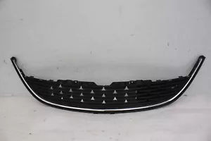 Parrilla de parachoques delantera Vauxhall Astra 13368822 genuina *DAÑADA* - Imagen 1 de 12