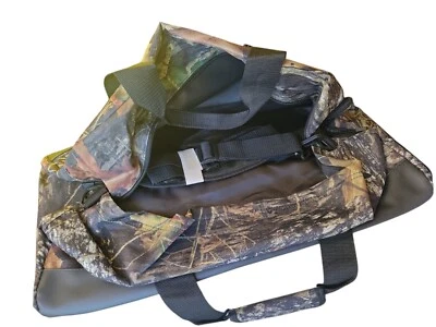 NEW Mossy Oak Brand Camo Duffle Bag Shoulder Strap Zipper 24"x12" - Image 1 of 3