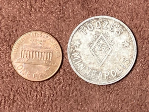 TOOZE'S BAR MINNEAPOLIS, MN TRADE TOKEN - Picture 1 of 2