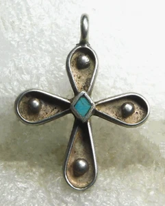 COLGANTE CRUZ NATIVO AMERICANO TURQUESA ESTERLINA HECHA A MANO Vintage - Imagen 1 de 2