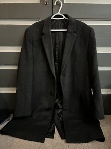 Keneth Cole Top Coat  - Picture 1 of 11