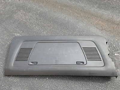  Panel de cubierta de herramienta inferior Hummer H3 puerta elevadora acabado de ajuste inferior 2006-2010  Foto 1 de 4