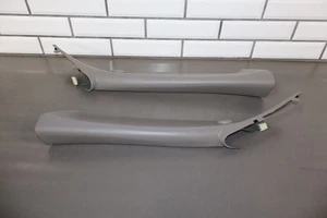 99-07 Chevy Silverado GMT800 Interior A Pillar Trims OEM (Medium Gray 922) - Bild 1 von 20