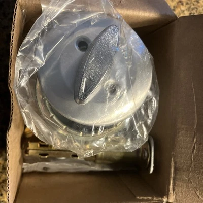 Paquete de 2 llaves inteligentes Kwikset 96600-576 nuevas con cerrojo satinado cromado monocilíndrico Foto 1 de 4