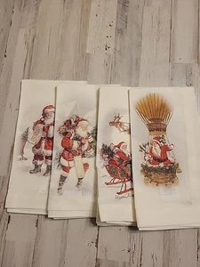 Juego de servilletas de Navidad Pottery Barn nostálgico de Santa/4 - Imagen 1 de 2