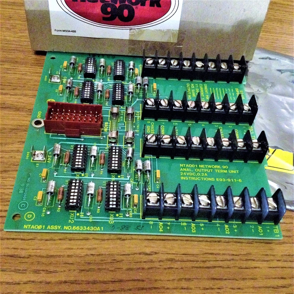 BAILEY NETWORK 90 NTAO-01 24VDC ANALOG OUTPUT TERMINAL UNIT - Image 1 of 1