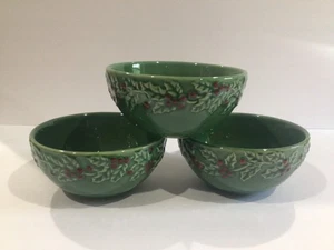 Sonoma Lifestyle Holly & Berries Green Coupe Müsli Suppenschalen 3er Set - Bild 1 von 5
