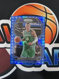 Kristaps Porzingis 21-22 Panini Prizm 75° Anniversario Diamante Blu - Foto 1 di 2