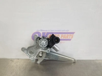 21 2021 TOYOTA 4 RUNNER TRD OFFROAD PUERTA TRASERA REGULADOR VENTANA CONDUCTOR IZQUIERDO Foto 1 de 4