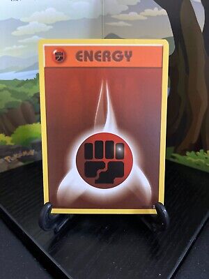 Fighting Energy 96/108 - Evolutions - Common - Pokemon Card TCG