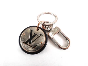 LOUIS VUITTON LV Circle Key Rings Holder Bag Charm - Picture 1 of 15