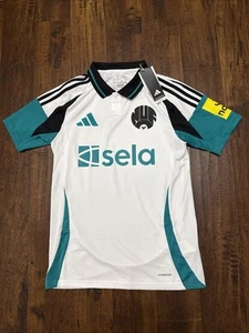 Camiseta de fútbol Adidas Newcastle United Third blanca auténtica talla pequeña nueva con etiquetas.  C5 - Imagen 1 de 7