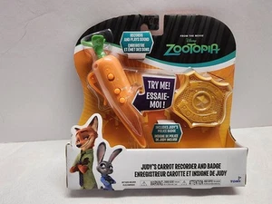 zootopia Judys Karottenblockflöte und Abzeichen - Bild 1 von 5
