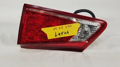 2009 - 2013 雷克萨斯 IS250 内干乘客右尾灯原始设备制造商 — 第 1/4 张图片