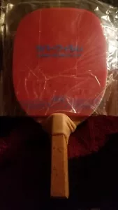 Raqueta/pádel de tenis de mesa Nittaku KVP Penhold japonés con BRYCE r & FEINT b - Imagen 1 de 3