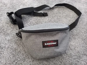 NEU ! EASTPAK Gürteltasche springer GRAU - Bild 1 von 3