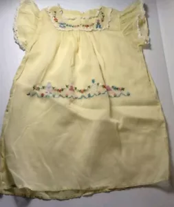 Vestido bebé amarillo raro vintage bordado y cizalla sin etiquetas ver medidas - Imagen 1 de 14